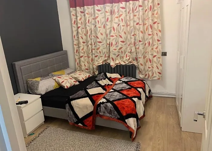 Cozy Flat Next To Southmead Hospital And Gloucester Road